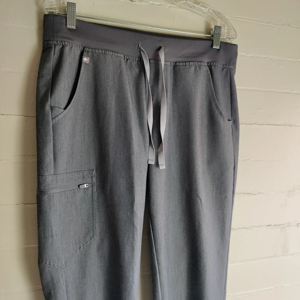 Figs Men's MT Nursing Wear Pants - Picture 2 of 10